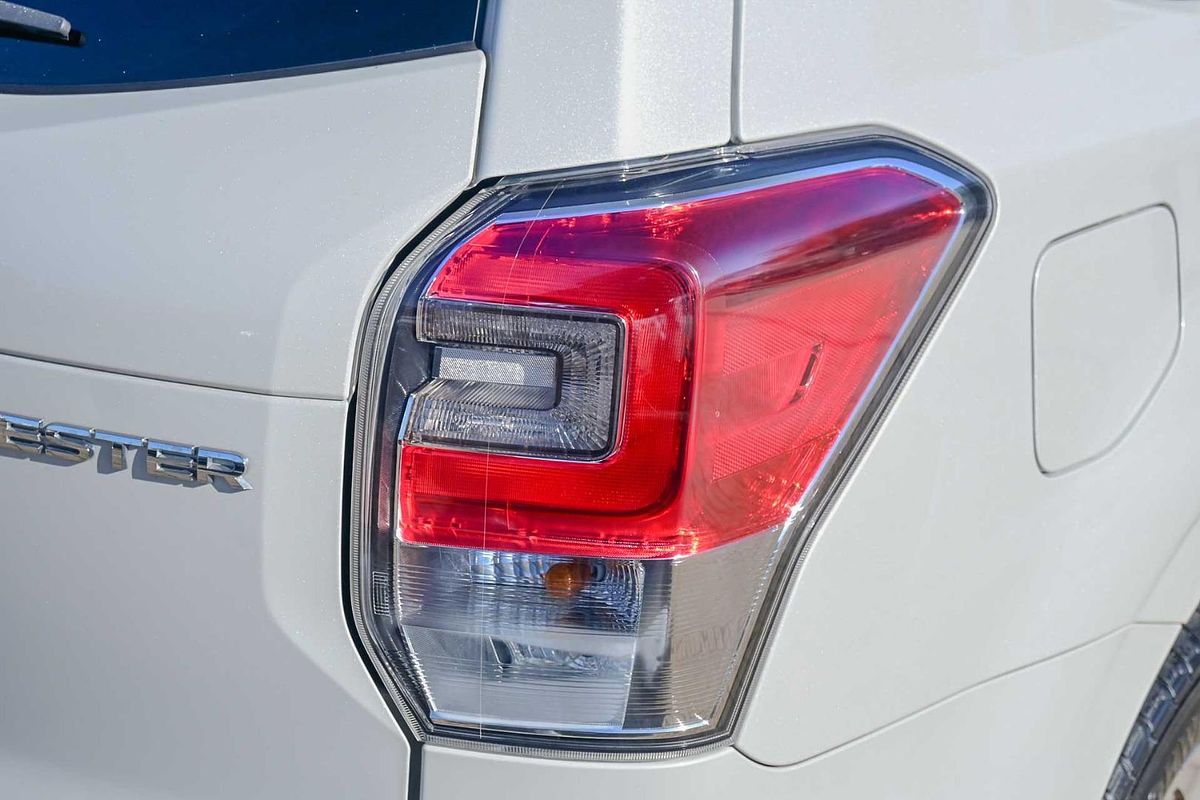 2016 Subaru Forester 2.5i-L S4