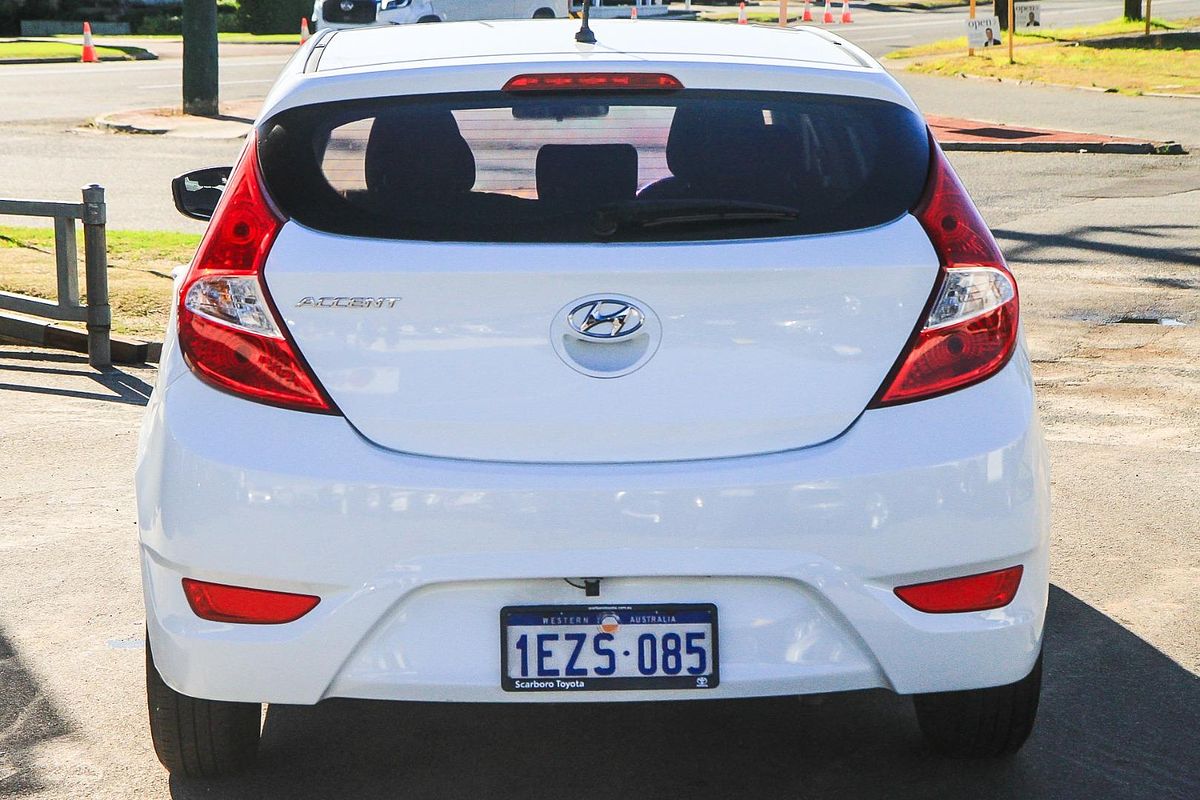 2015 Hyundai Accent Active RB3