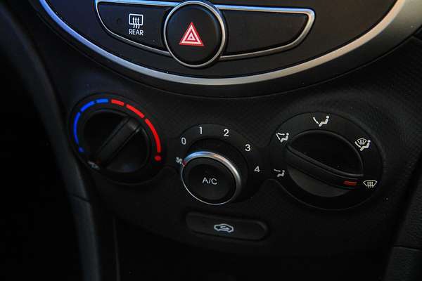 2015 Hyundai Accent Active RB3