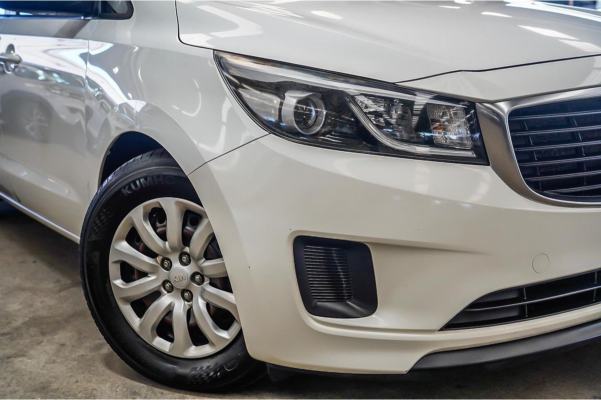 2017 Kia Carnival S YP