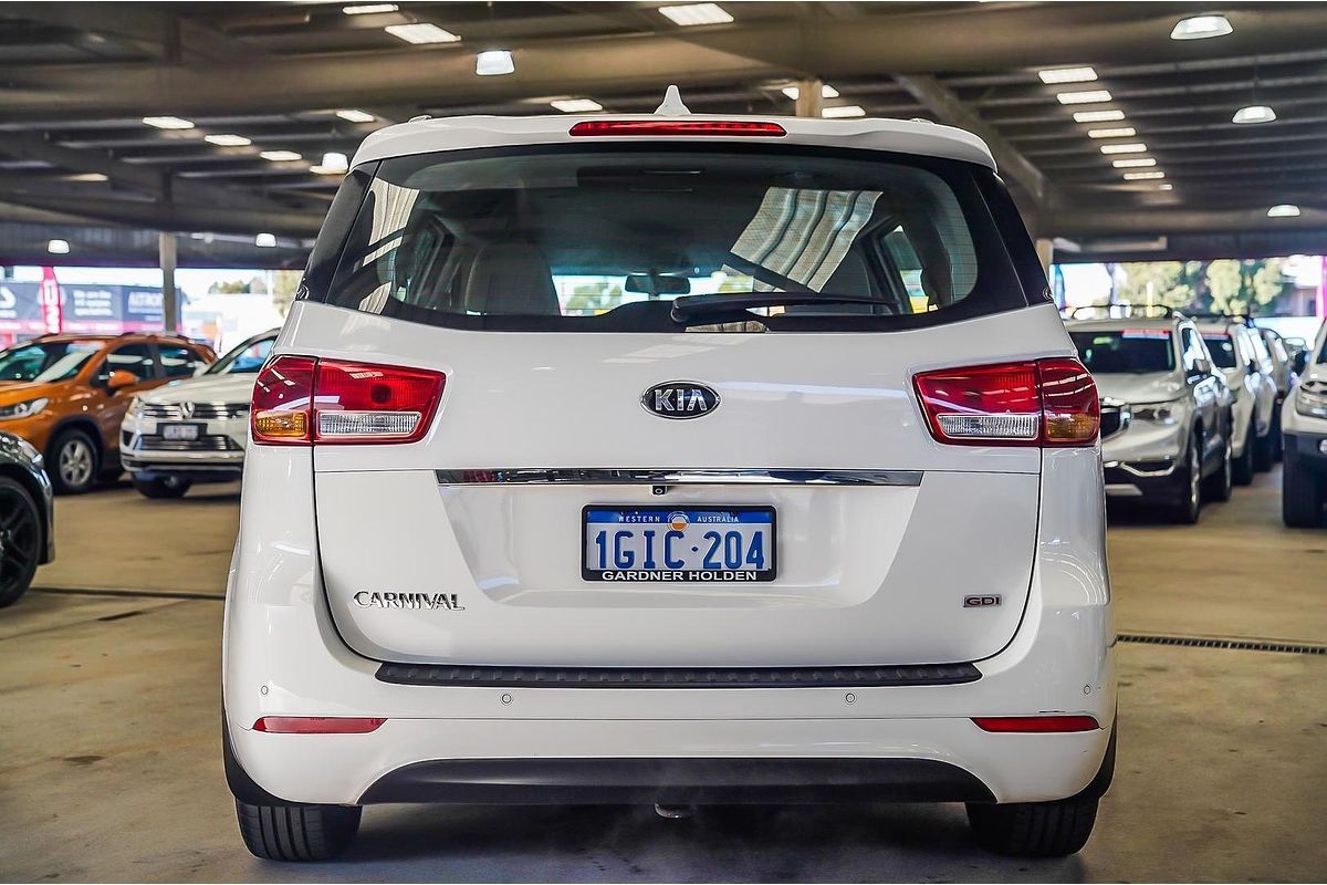 2017 Kia Carnival S YP