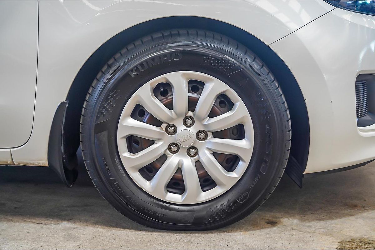 2017 Kia Carnival S YP