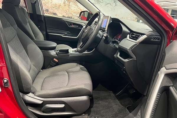 2021 Toyota RAV4 GXL MXAA52R
