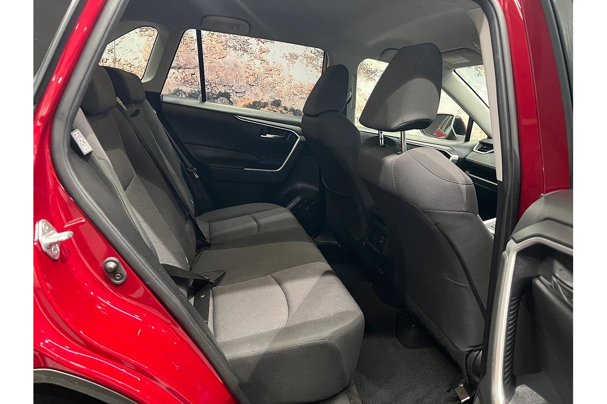 2021 Toyota RAV4 GXL MXAA52R