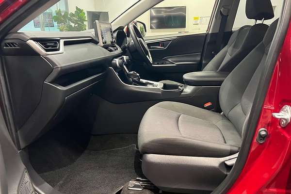 2021 Toyota RAV4 GXL MXAA52R