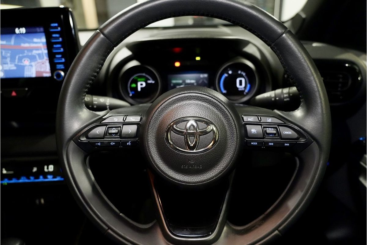 2021 Toyota Yaris ZR Hybrid MXPH10R