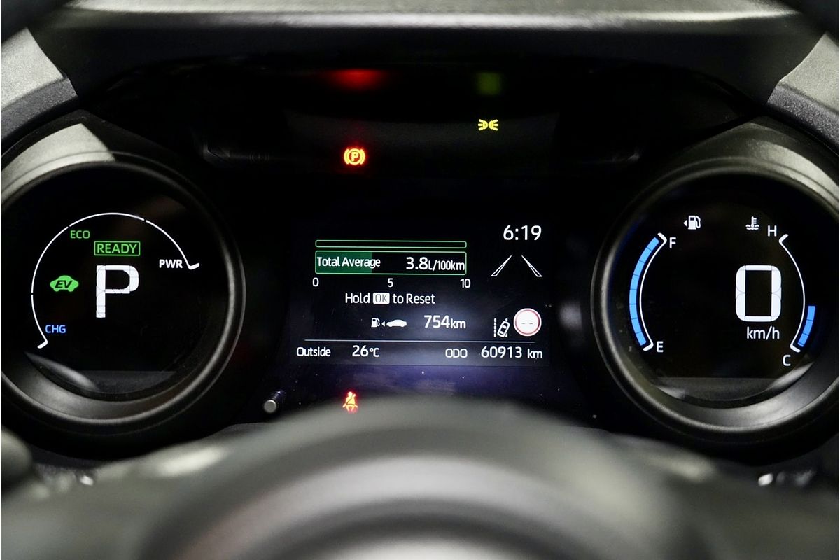 2021 Toyota Yaris ZR Hybrid MXPH10R