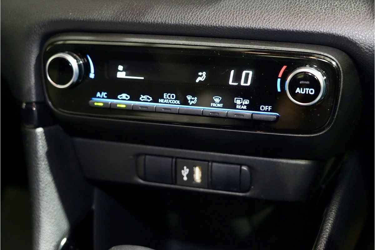 2021 Toyota Yaris ZR Hybrid MXPH10R