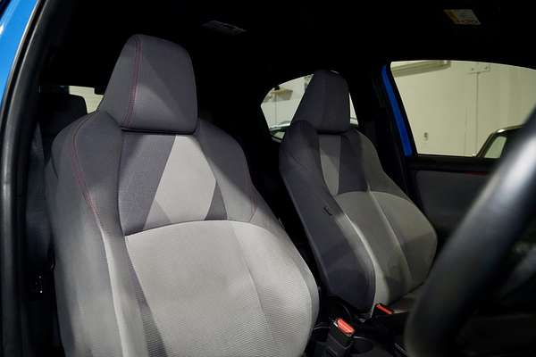 2021 Toyota Yaris ZR Hybrid MXPH10R