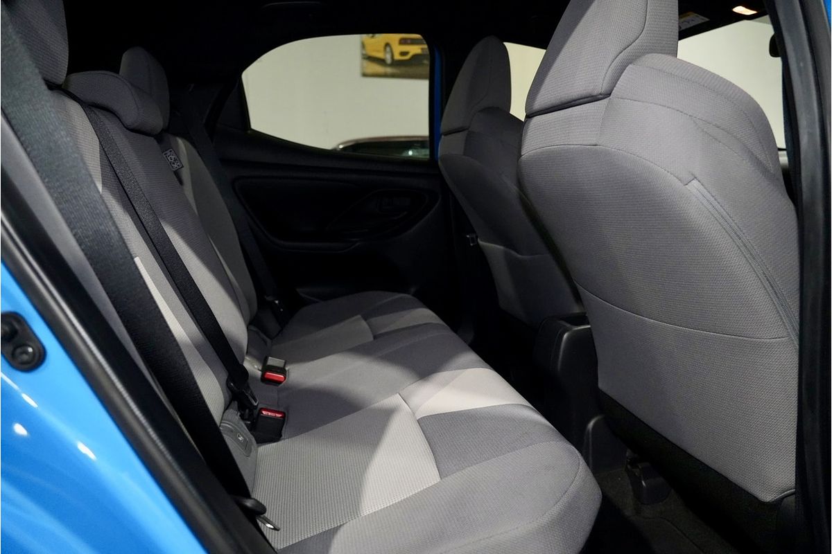 2021 Toyota Yaris ZR Hybrid MXPH10R