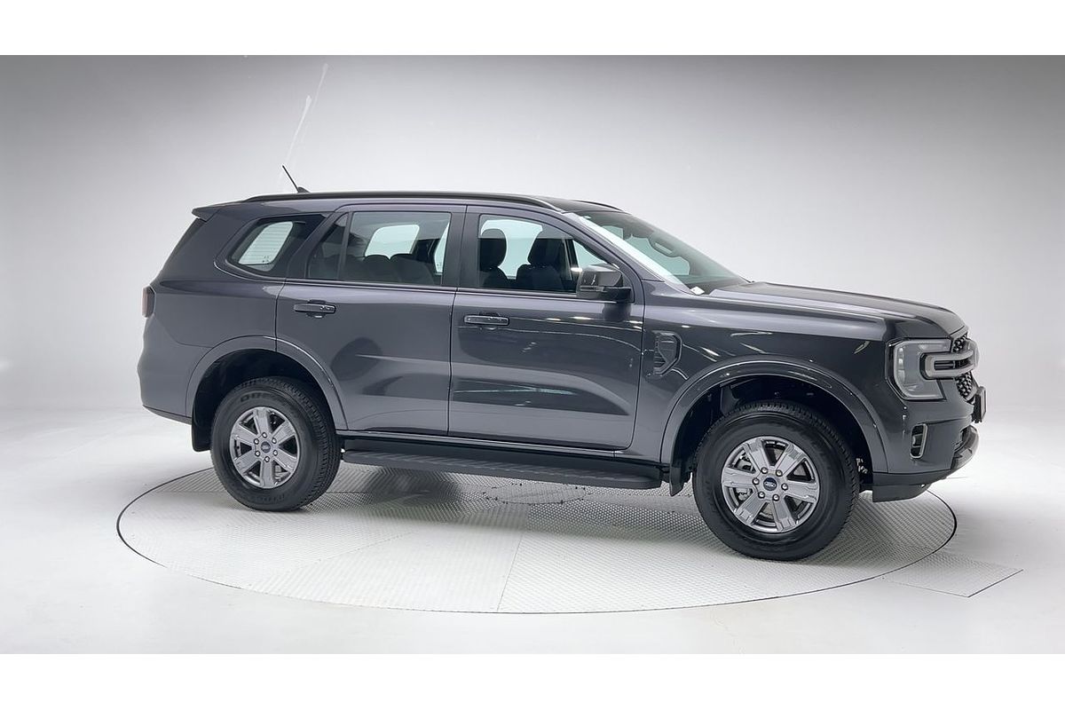 2024 Ford Everest Ambiente 2.0L