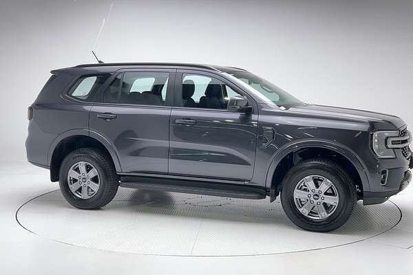2024 Ford Everest Ambiente 2.0L
