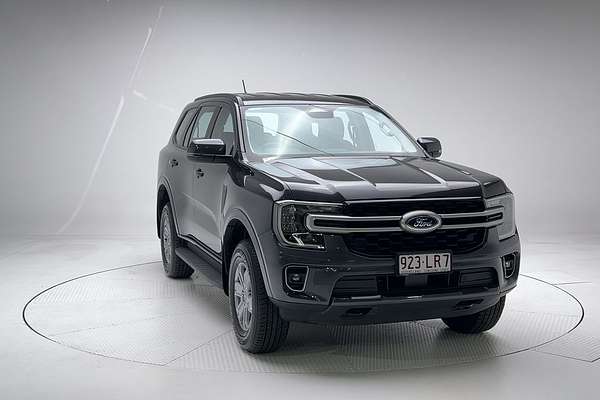 2024 Ford Everest Ambiente 2.0L