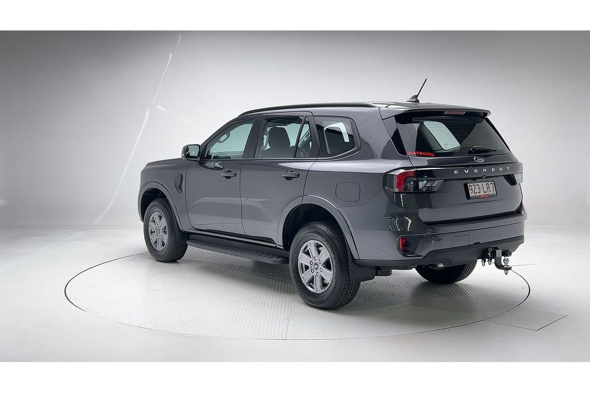2024 Ford Everest Ambiente 2.0L