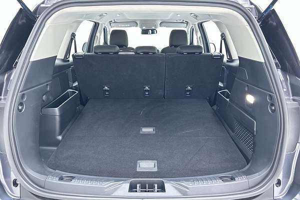 2024 Ford Everest Ambiente 2.0L