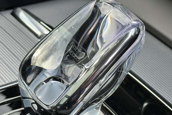 2023 Volvo XC60 Plus B5