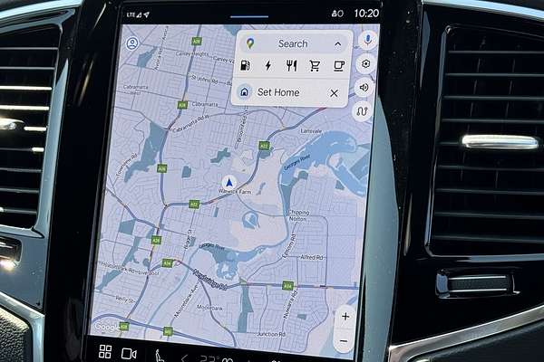 2023 Volvo XC90 Recharge Ultimate T8 Plug-In Hybrid