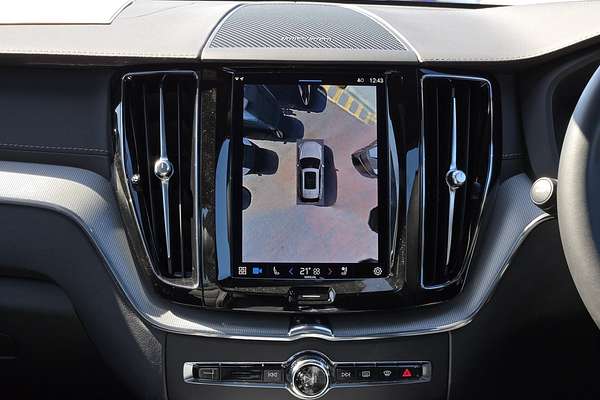 2024 Volvo XC90 Ultimate B6 Bright