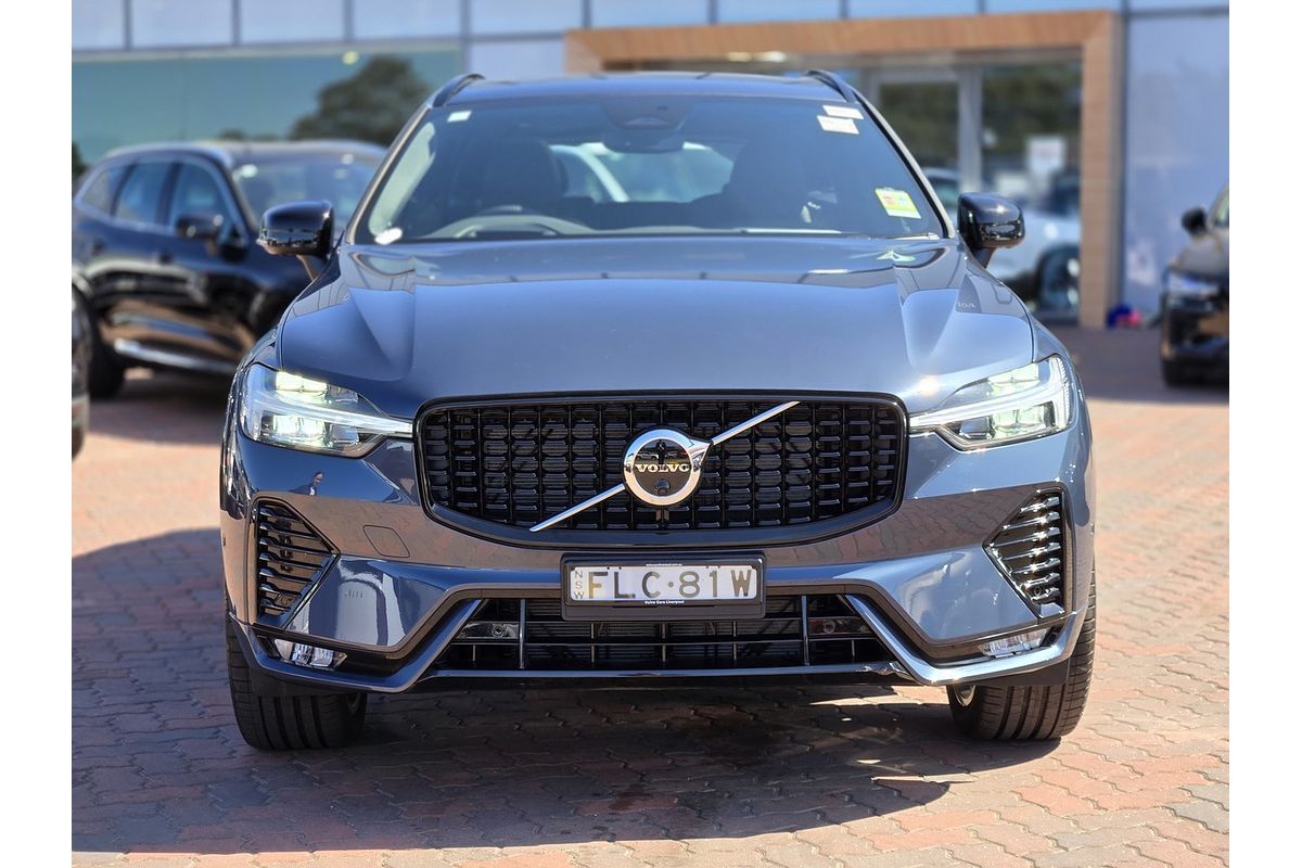 2024 Volvo XC90 Ultimate B6 Bright