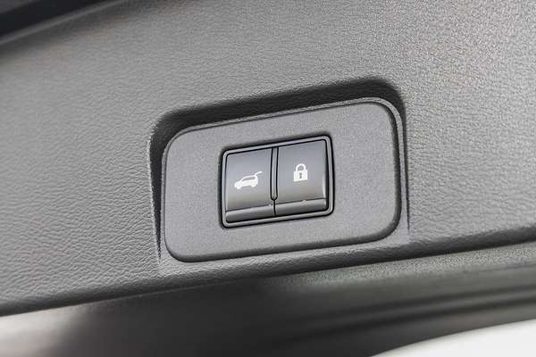 2023 Nissan X-TRAIL Ti e-POWER T33