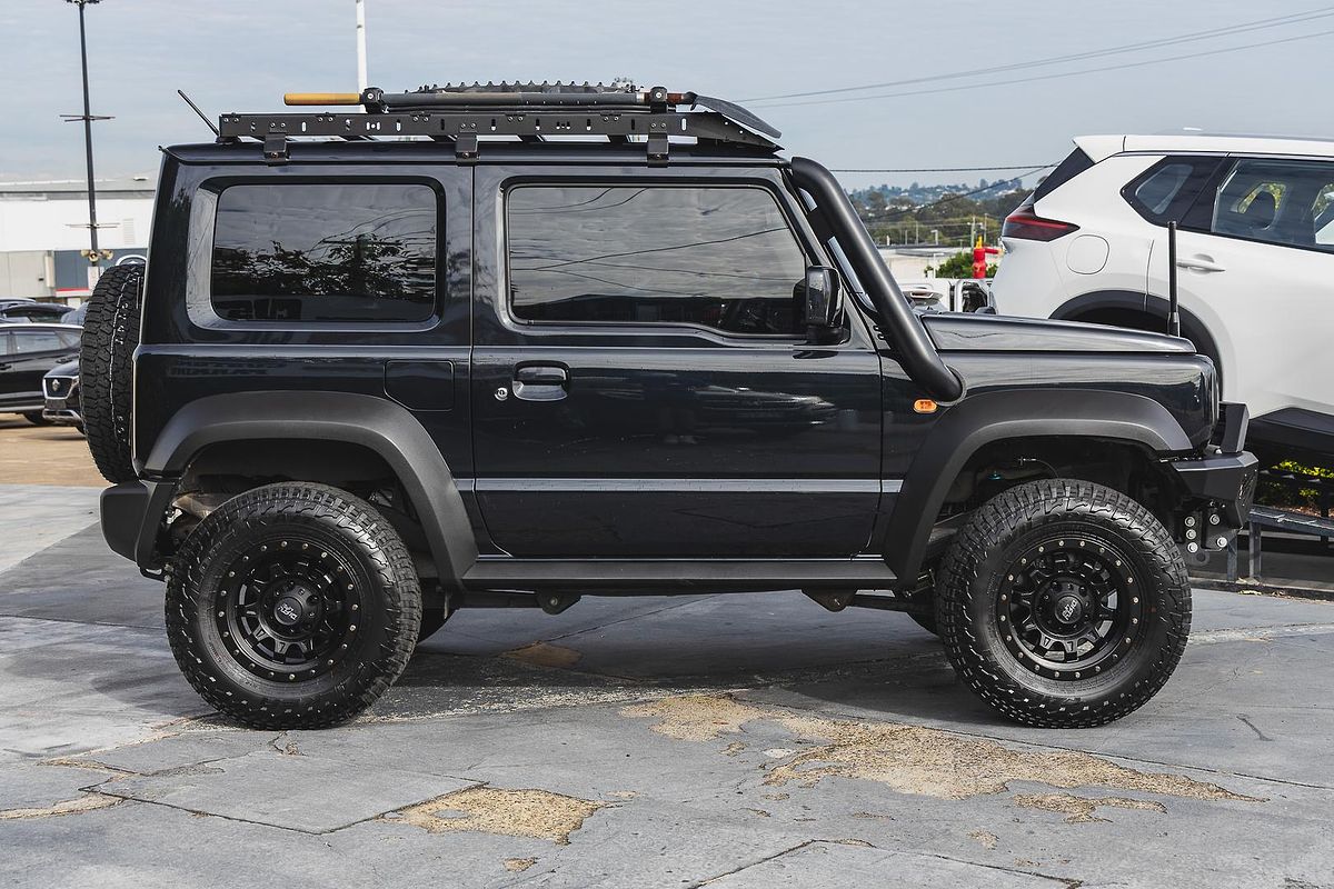 2023 Suzuki Jimny GLX GJ