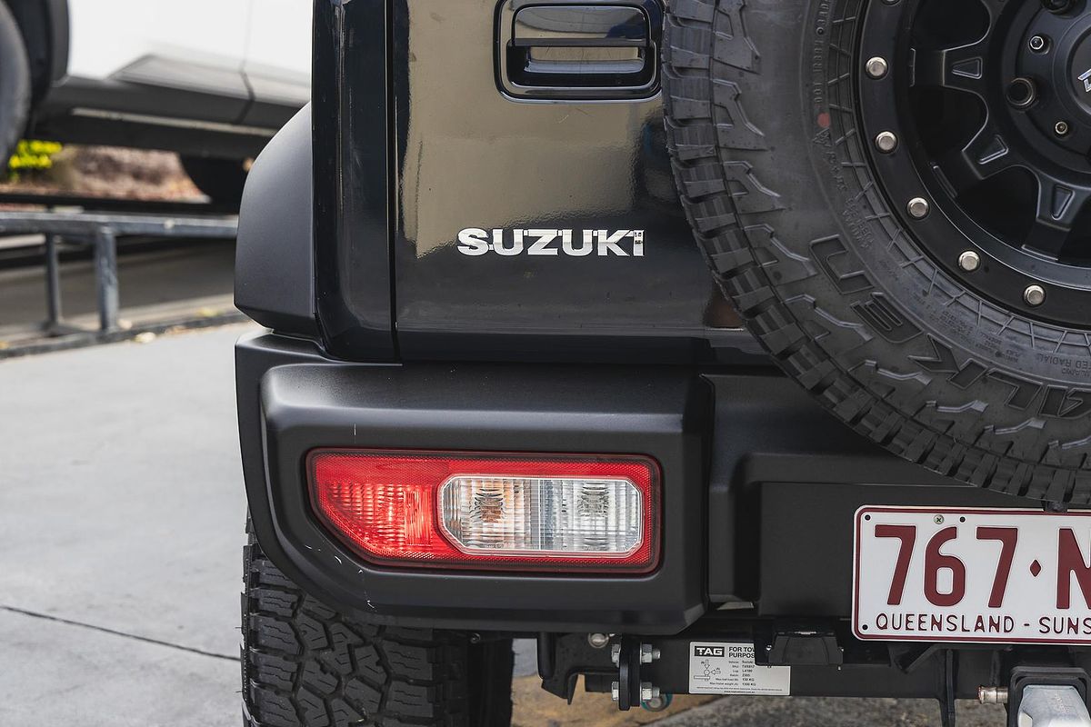2023 Suzuki Jimny GLX GJ