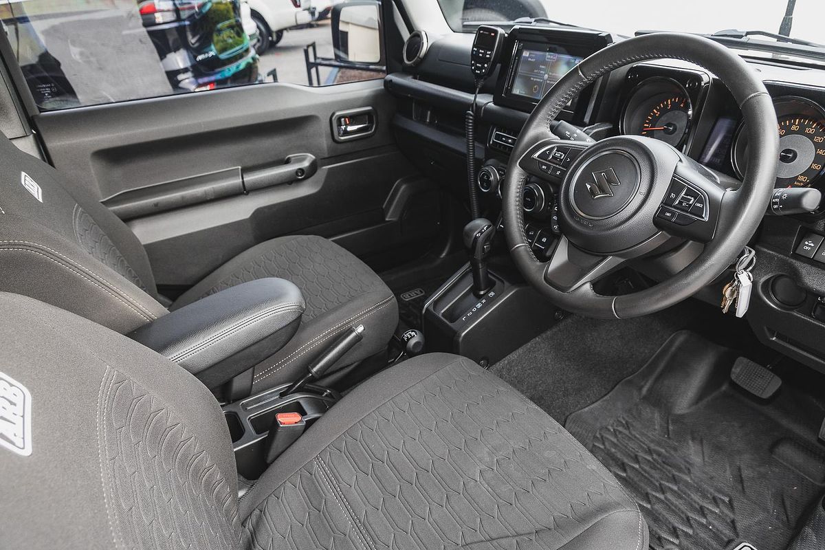2023 Suzuki Jimny GLX GJ