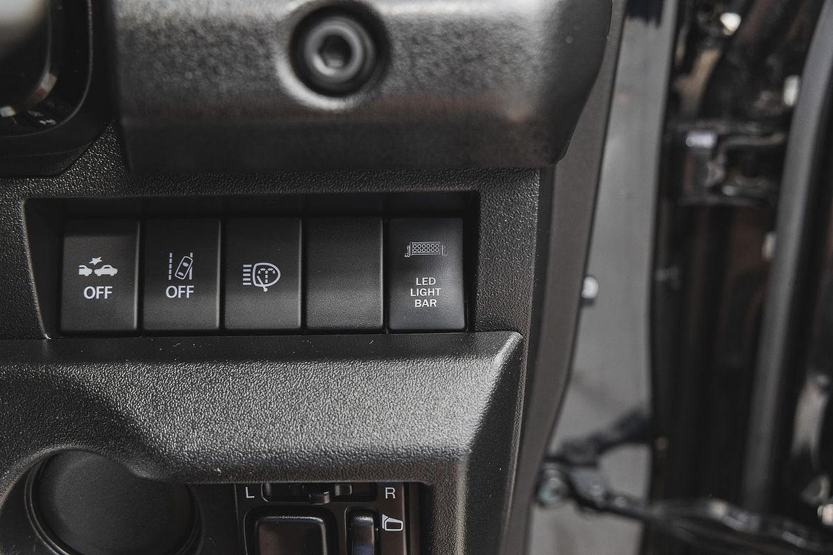 2023 Suzuki Jimny GLX GJ