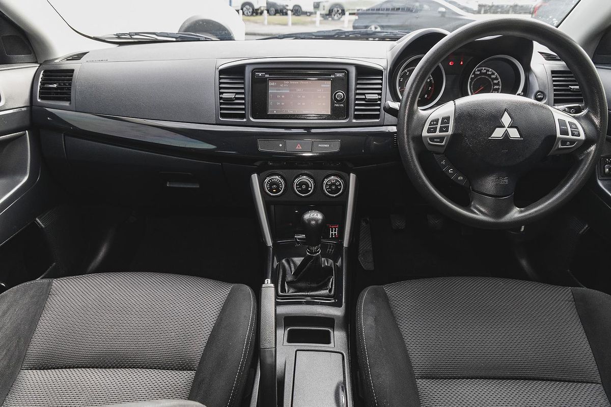 2017 Mitsubishi Lancer ES Sport CF