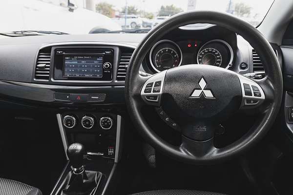2017 Mitsubishi Lancer ES Sport CF
