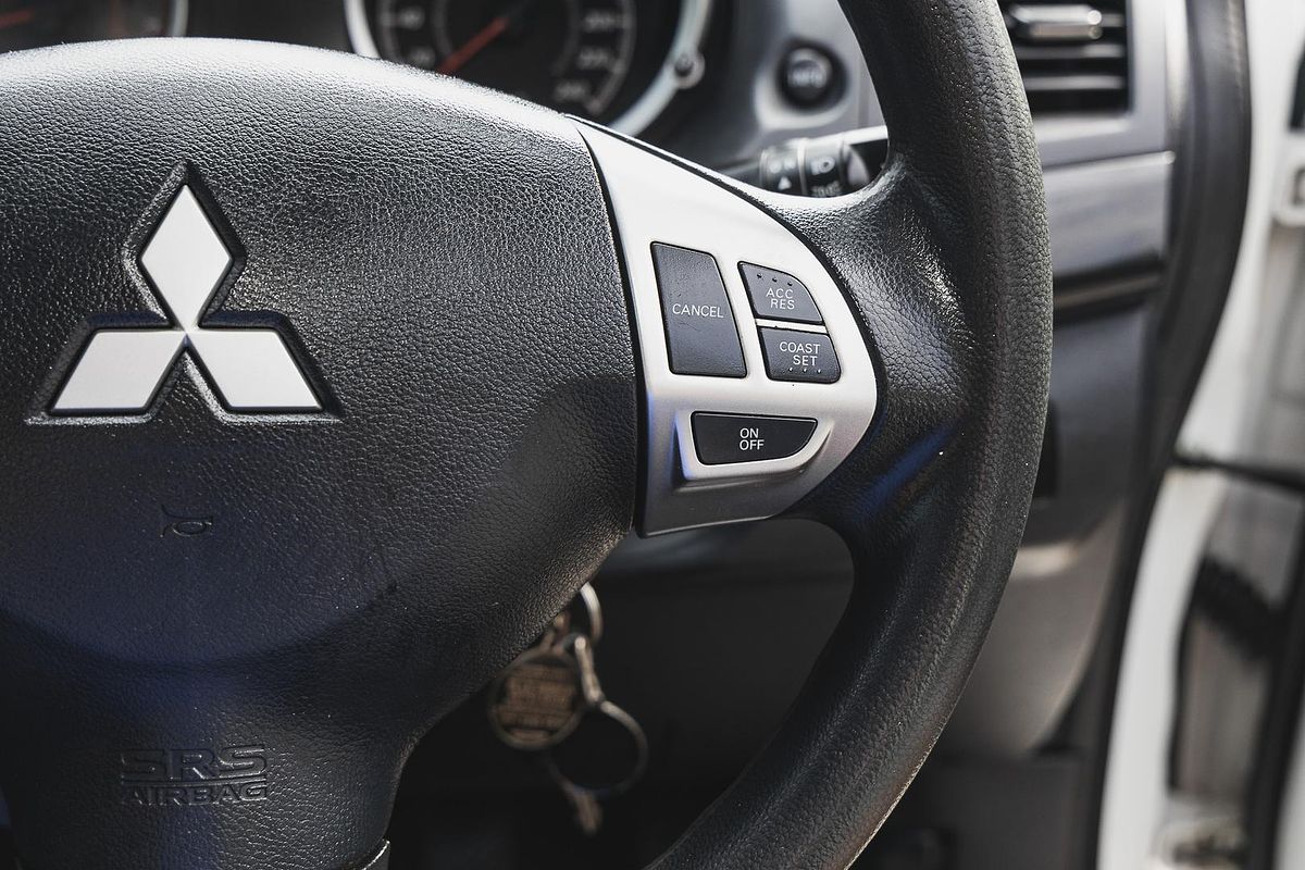 2017 Mitsubishi Lancer ES Sport CF