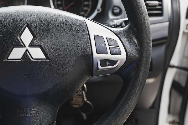 2017 Mitsubishi Lancer ES Sport CF
