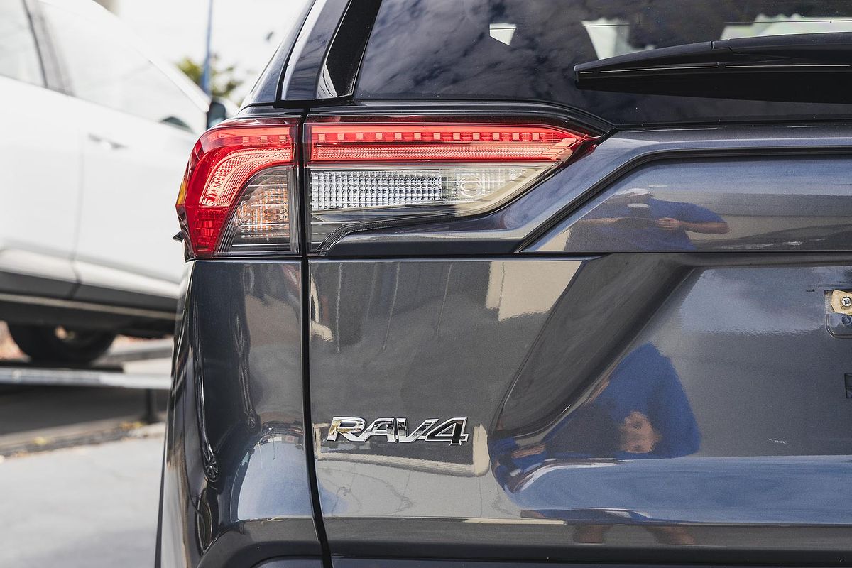 2021 Toyota RAV4 GXL AXAH52R