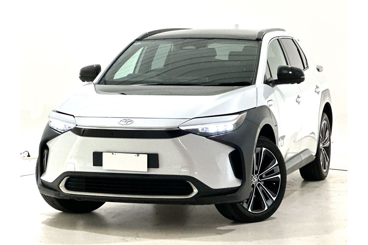 2024 Toyota bZ4X YEAM15R
