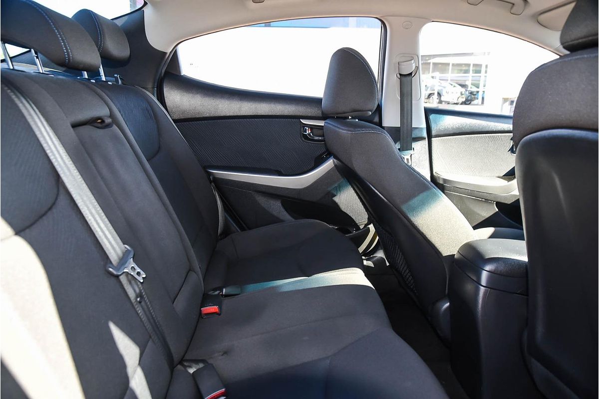 2013 Hyundai Elantra Elite MD2