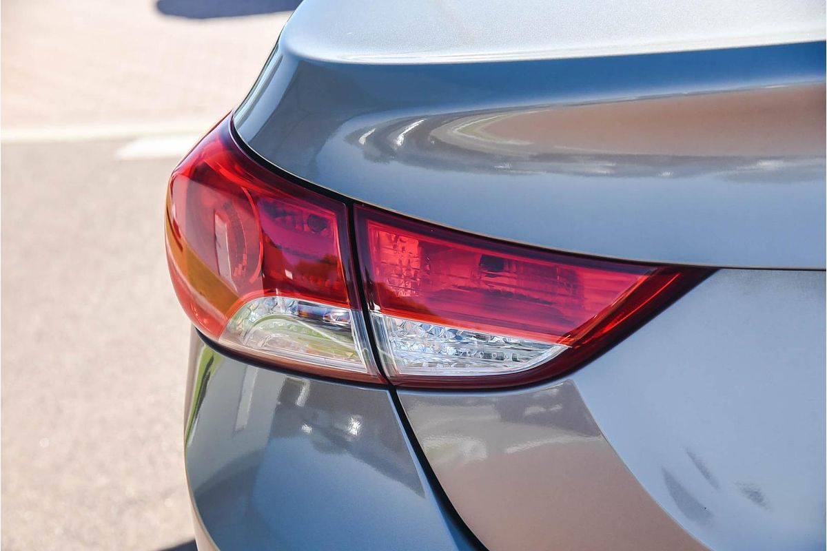 2013 Hyundai Elantra Elite MD2