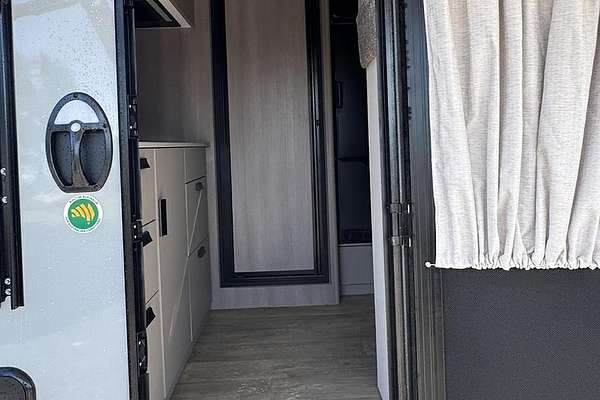 2024 Jayco Base Station 15.47-2.Bs-My25