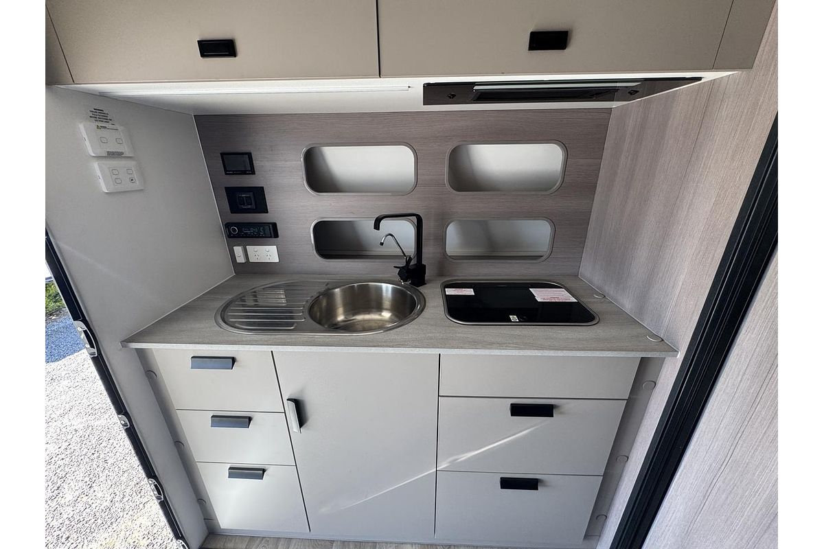 2024 Jayco Base Station 15.47-2.Bs-My25