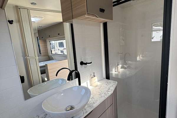2024 Jayco Discovery 19.61-2.Dy-My25