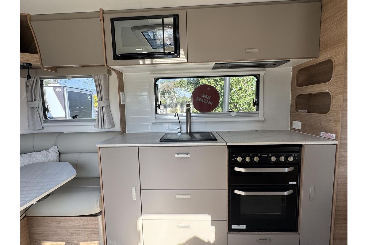 2024 Jayco Silverline 21.65-3.Ob.Sl-My25