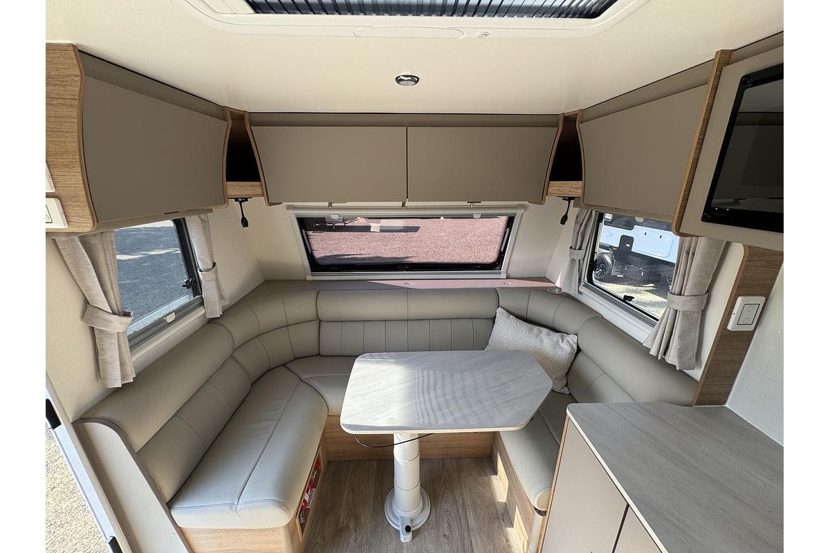 2024 Jayco Silverline 21.65-3.Ob.Sl-My25