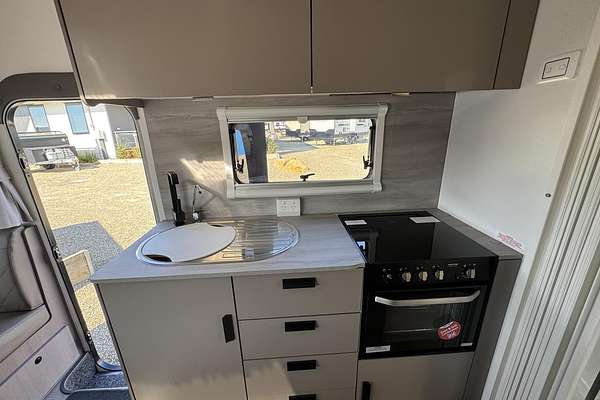 2024 Jayco Journey 22.68-3.Jy-My24