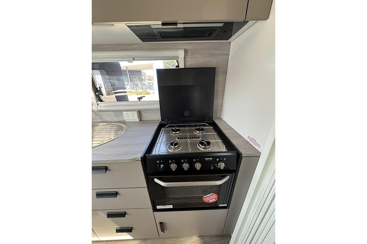 2024 Jayco Journey 22.68-3.Jy-My24