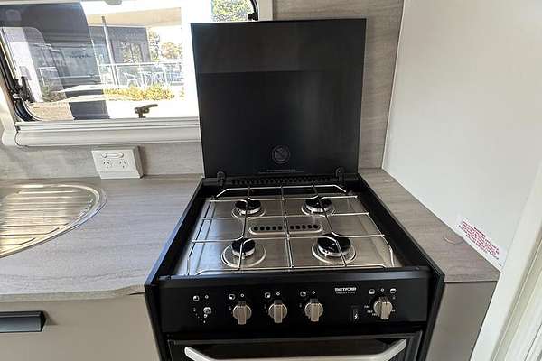 2024 Jayco Journey 22.68-3.Jy-My24