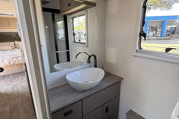 2025 Jayco Discovery 19.61-2.Dy-My25