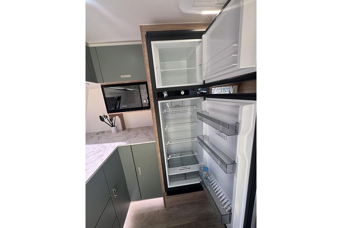 2025 Jayco Silverline 21.65-4.Ob.Sl-My25