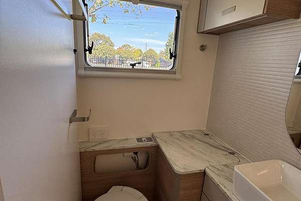 2025 Jayco Silverline 24.75-4.Ob.Sl-My25