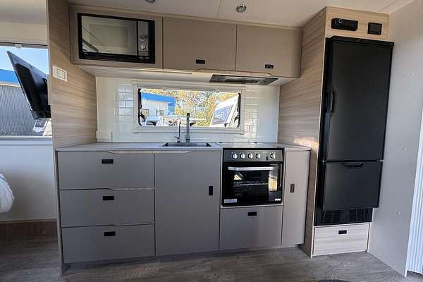 2025 Jayco Discovery 22.68-1.Ob.Dy-My25