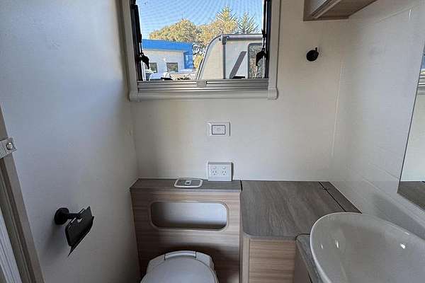 2025 Jayco Discovery 22.68-1.Ob.Dy-My25