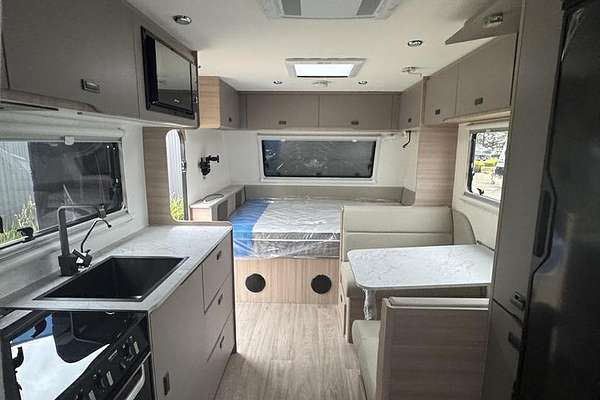 2025 Jayco Discovery 19.61-3.Ob.Dy-My25